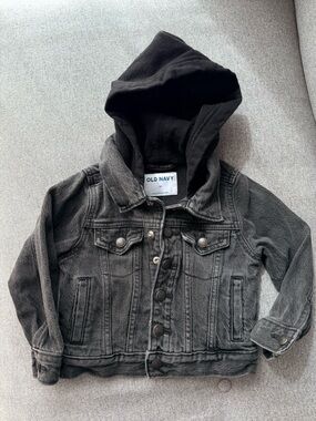 Old Navy Black Hooded Jean Jacket for Toddler